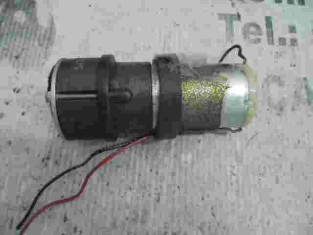 Bomba cierre centralizado motor Mercedes-Benz W126 0008000748 BOSCH