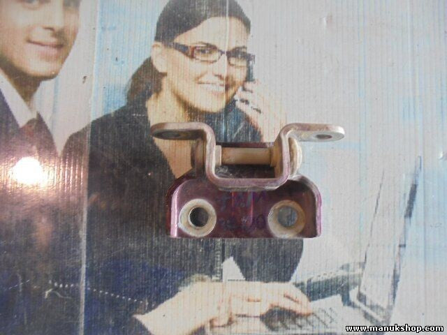 Bisagra de la puerta  trasera izquierda arriba SsangYong Musso Korando (K4)