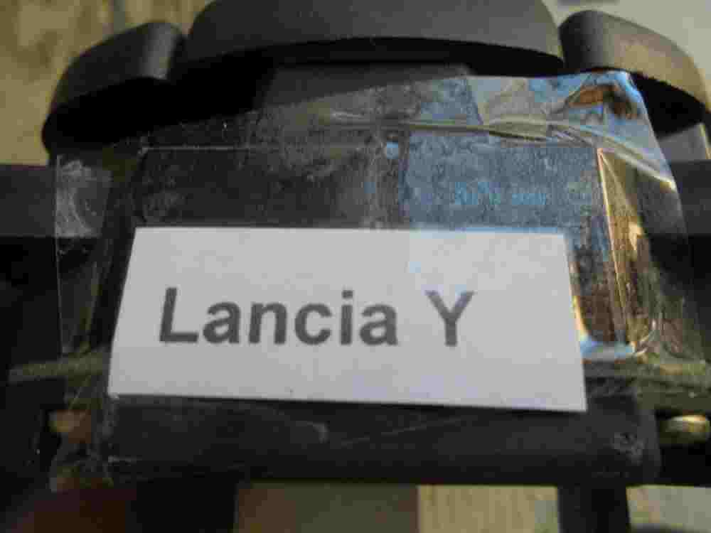 Interruptor de emergencia Lancia Y A223