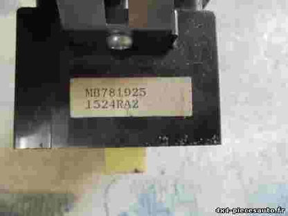 mando botonera elevalunas Mitsubishi Pajero MB781925 1524RA2