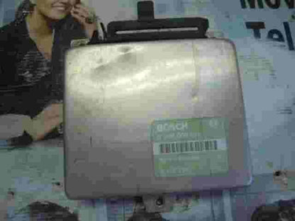 Centralita Saab 9000 9114729 9 114 729 BOSCH 0280000575 0 280 000 575