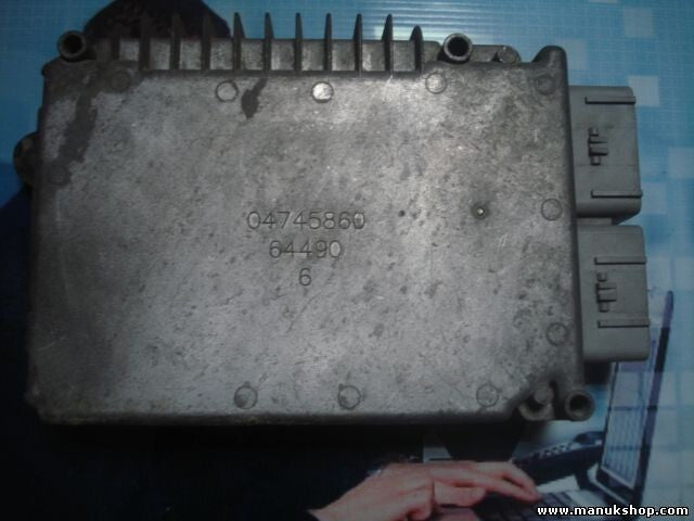 Centralita del motor Chrysler Voyager P04727233AC 04727233AC 0472 7233AC