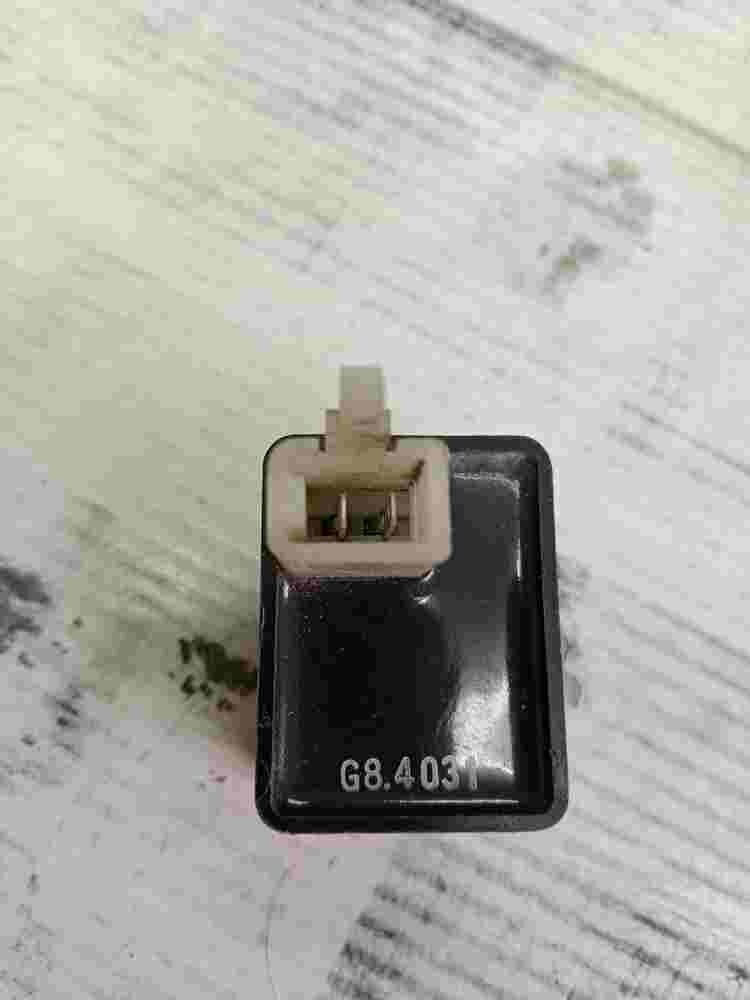 Relé de intermitencia Suzuki RF 900 RF900 GSX600 TL1000 TL-67 6978 G84031