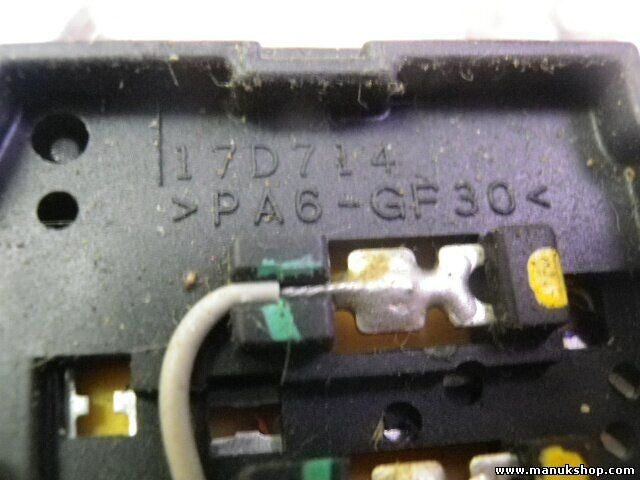 Mando limpia Mitsubishi L200 E532016 E532-016 17D714 PA6-GF30