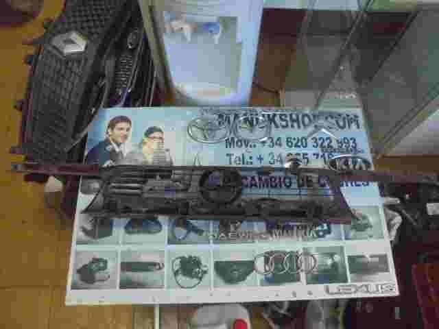 Parrilla rejilla frontal delantera Opel Astra F G 90452416 90 452 416 22256PP