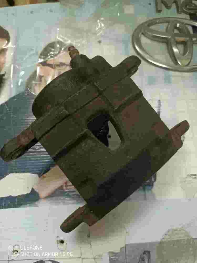 Pinza delantero derecho Chevrolet Blazer S10 69216R 692 16R