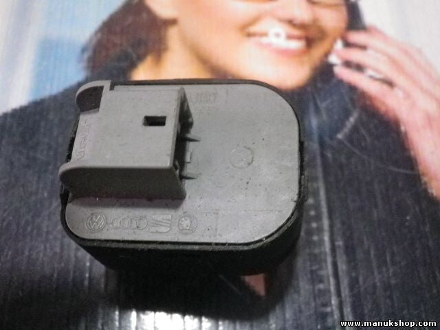 MANDO RETROVISOR Audi A3 A4 A6 Q7 8E0959565 8E0 959 565 4900