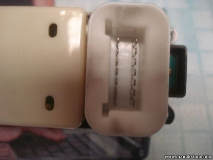 mando botonera elevalunas Mitsubishi Space Wagon MR330755 330755