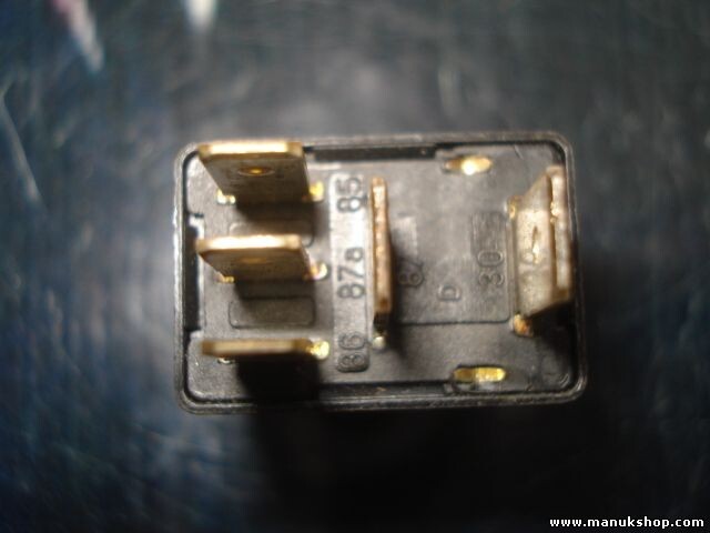 Relé de la bomba de combustible Chrysler Jeep 4608650 95425C 3457