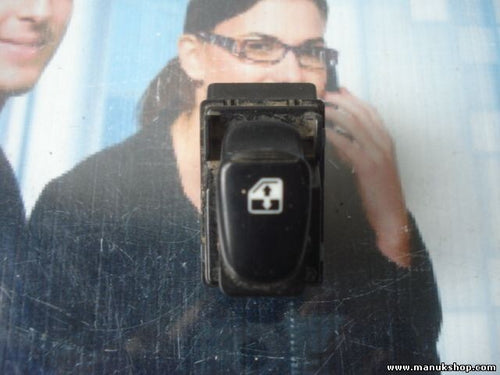 mando botonera elevalunas Hyundai Accent 621W04620