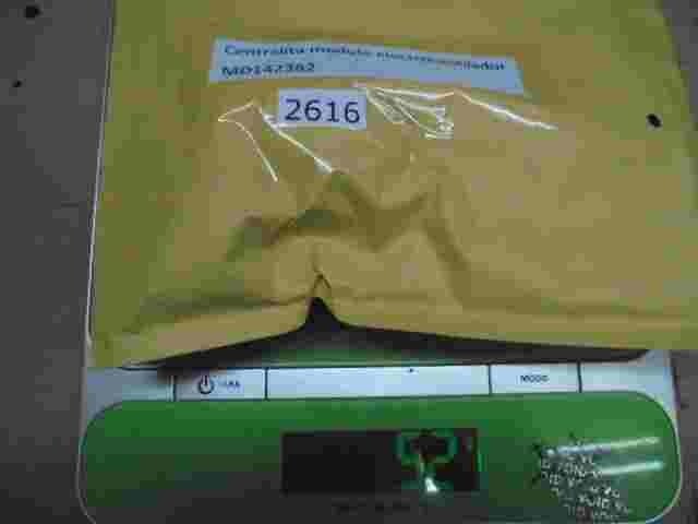 Centralita modulo electroventilador Mitsubishi Pajero Montero L200 MD142382