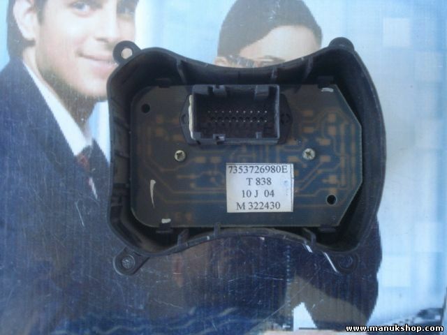 Interruptor de emergencia Fiat Doblo 7353726980E T838 10J04 M322430