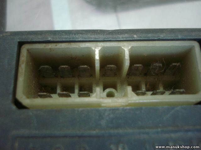 Dispositivo de mando calentamiento Isuzu Trooper 8970206600 4979111270