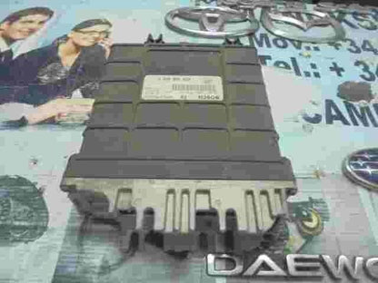 Centralita VW Volkswagen Golf 3 Vento 030906026K BOSCH 0261200750 0261200750/751