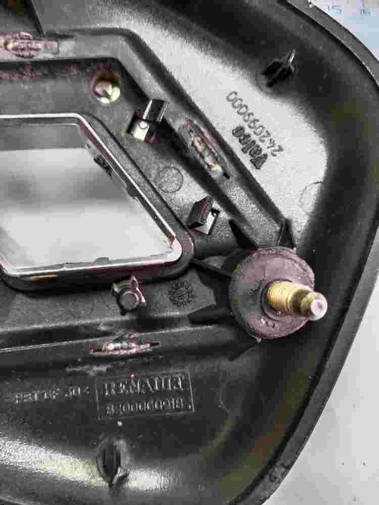 Emblema Renault Clio II 8200060918 82 00 060 918 Valeo 242099000 13,5 cm.