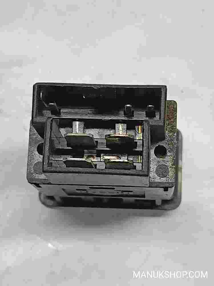 interruptor  Nissan 100 NX 2 Niles 071T