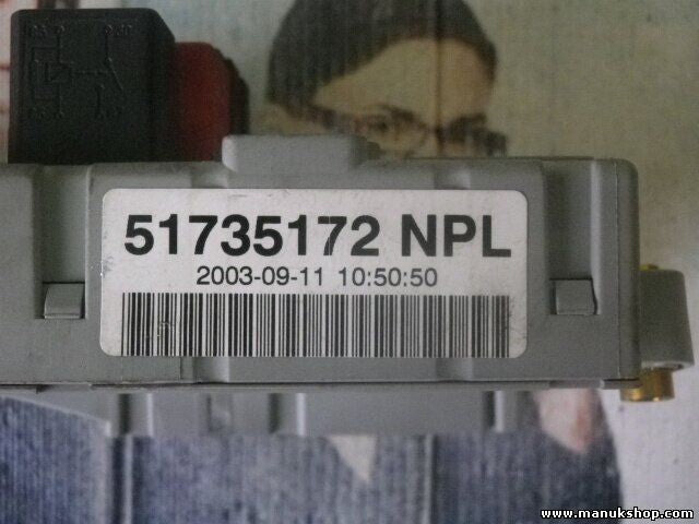 Caja de fusibles Fiat Punto 1.2 46520600CPL 46520600 CPL 51735172NPL