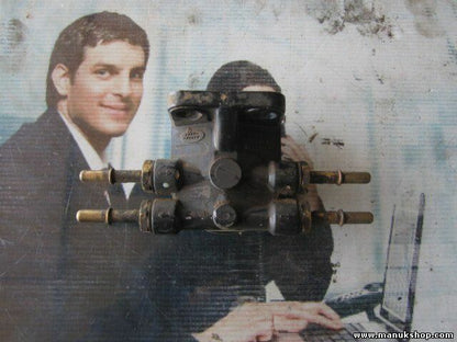 Soporte del filtro de aceite Land Rover Discovery 2.5 1R5503820 1R.55.038.20 UFI