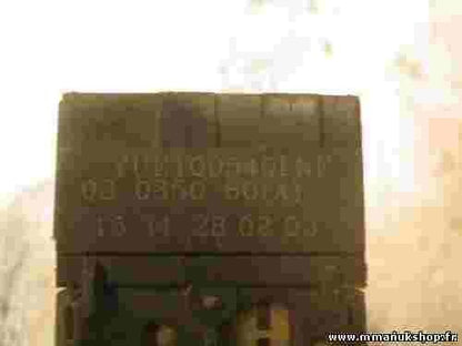 Interruptor Luneta Trasera Desempañador Land Rover YUE100540LNF 03035066