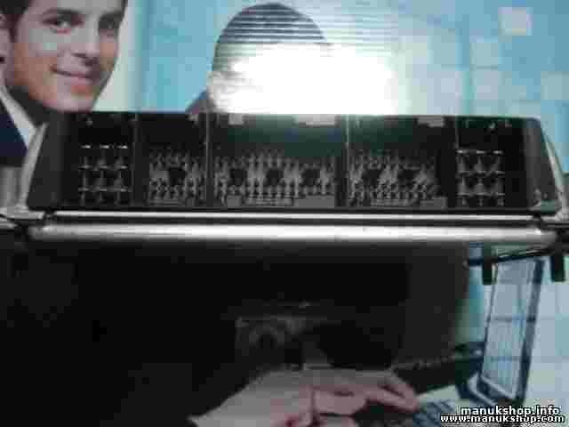 Centralita del motor  Nissan Terrano 237107F481 23710-7F481 BOSCH 0281011264