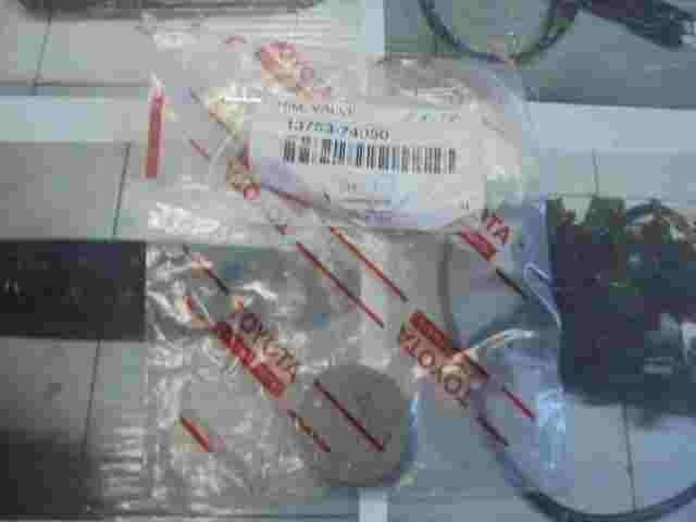 Him Valve  Toyota Lexus RX 300 Corolla Avensis 1375374050 13753-74050 C1-17