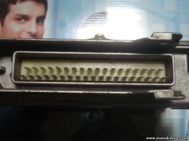 Centralita del motor Peugeot 106 Citroën AX 9617150180 0261200781  MA3020