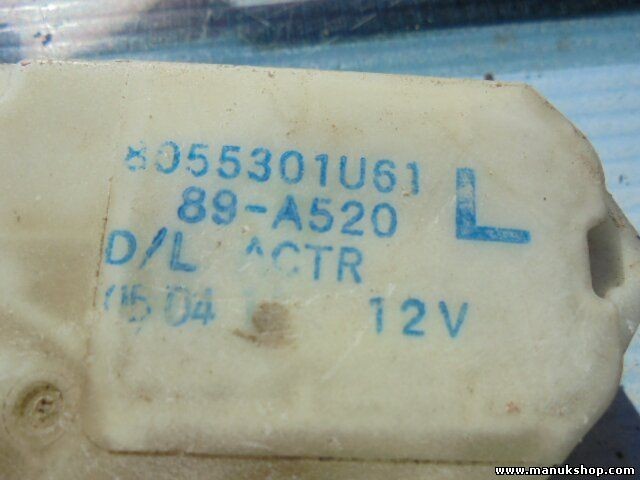 Cerradura actuador cierre centralizado de portón trasero Nissan 8055301U61