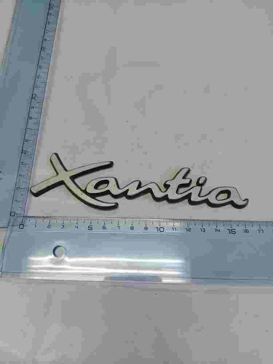 Emblema Citroen Xantia 9617361280 96 173 612 80 16 cm.