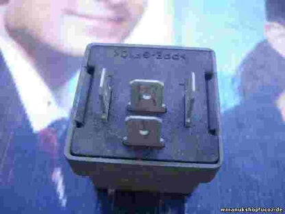 Relé Alfa Romeo Fiat Lancia 73386 12v 42/92W DOT 2042003 2 042 003