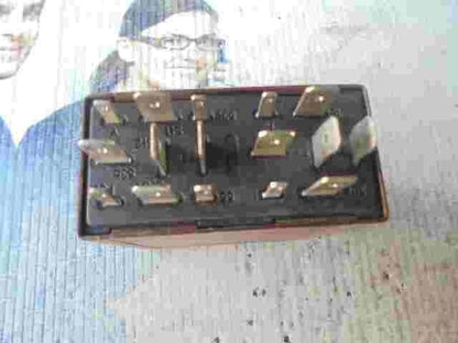 Relé del limpiaparabrisas Audi TT VW Beetle Nr.601 8N0955531B SIEMENS 72WA407