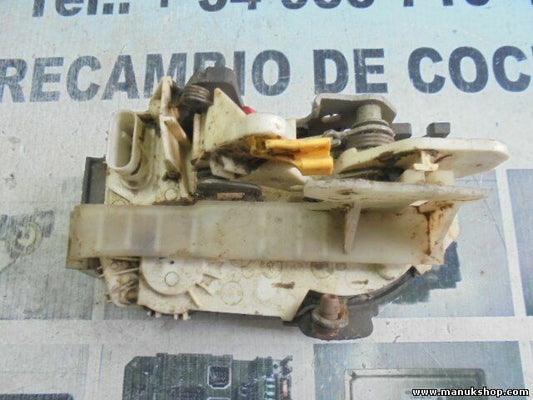  Cerradura puerta delantera derecha Jeep Compass MK49 2.0 CRD 4x4 04589416AE