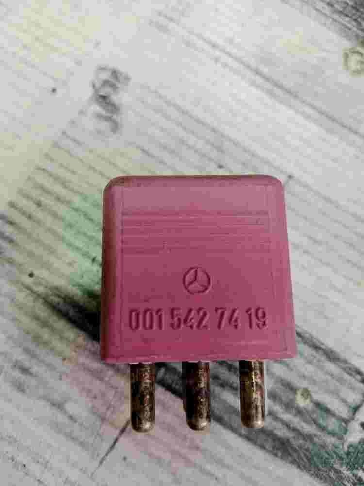 Relé aire acondicionado Mercedes-Benz W140 R129 W124 0015427419 001 542 74 19
