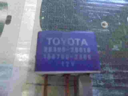 Relè di avviamento Toyota Corolla Camry RAV 4 Nissan X-Trail 2830028010 15670...