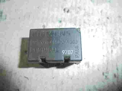 Relè V23078-C1002-A303 V23078C1002A303 SIEMENS PA66 9707