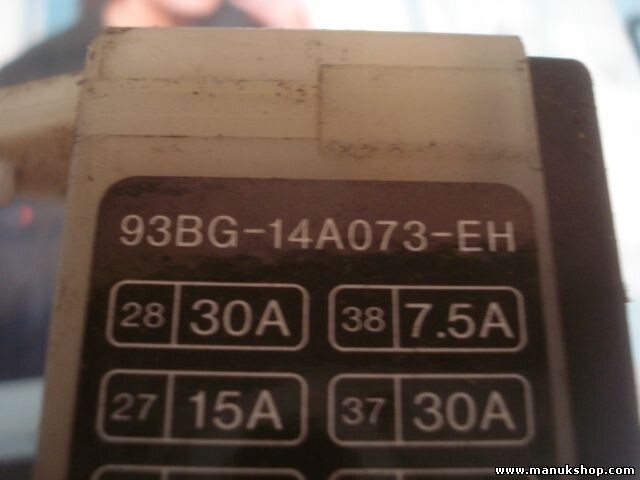 Caja de fusibles Ford Mondeo 93BG14A073EH 93BG-14A073-EH