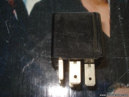 Faro de control del relé Audi 80 S2 443919469B 443 919 469 B HELLA