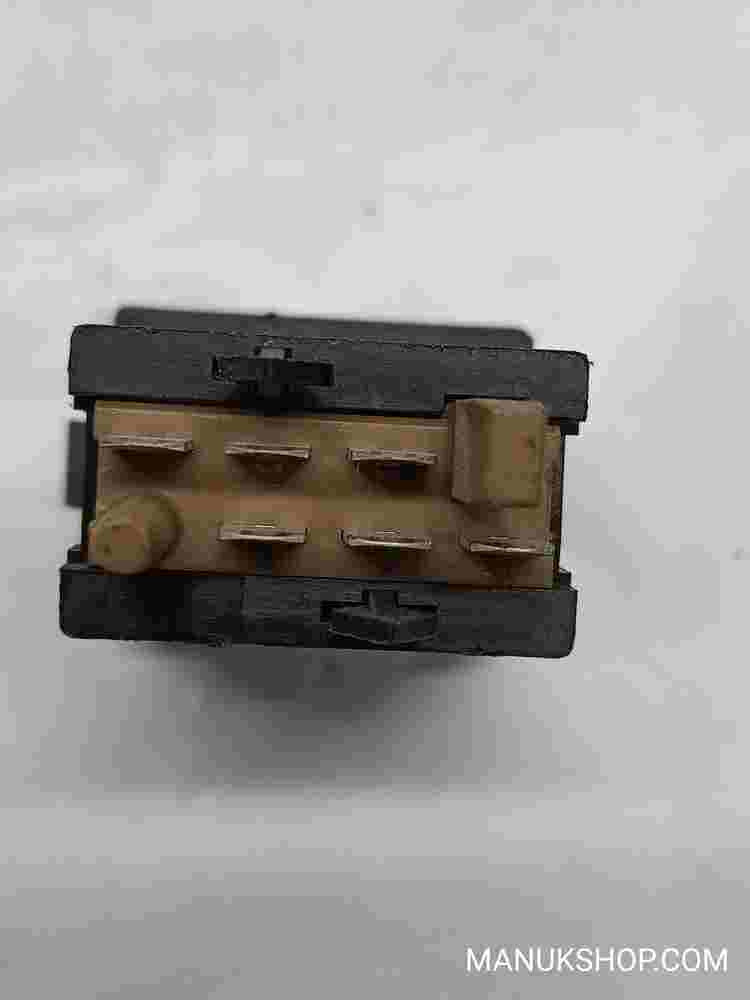 Asiento interruptor del calentador Audi A3 S3 8L 8L0963563A  MRO TRW PA66-GF30