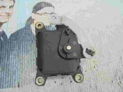 Riscaldamento attuatore Audi A4 B5 VW Passat B5 8D1820511B BOSCH 0132801149