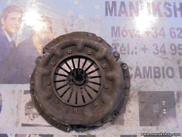 Plato de presión del embrague Disco de embrague Nissan Navara 35BEJ 3021058G05
