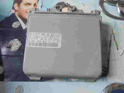 Centralita Mercedes W210 A0175452232 K06 HM 3.2L 6 ZYL FD96M03 BOSCH 0261203621