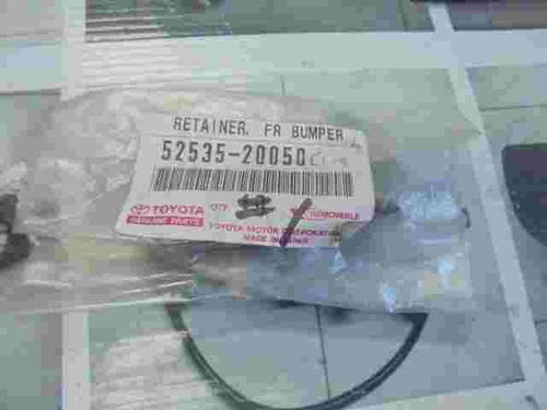Paraurti anteriore fermo Toyota Avensis Corona Premio T210 5253520050 52535-2...