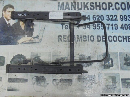 Guía de asiento delantero derecho Renault Scenic I 1.9 4X4 DCi RX4 102 CV