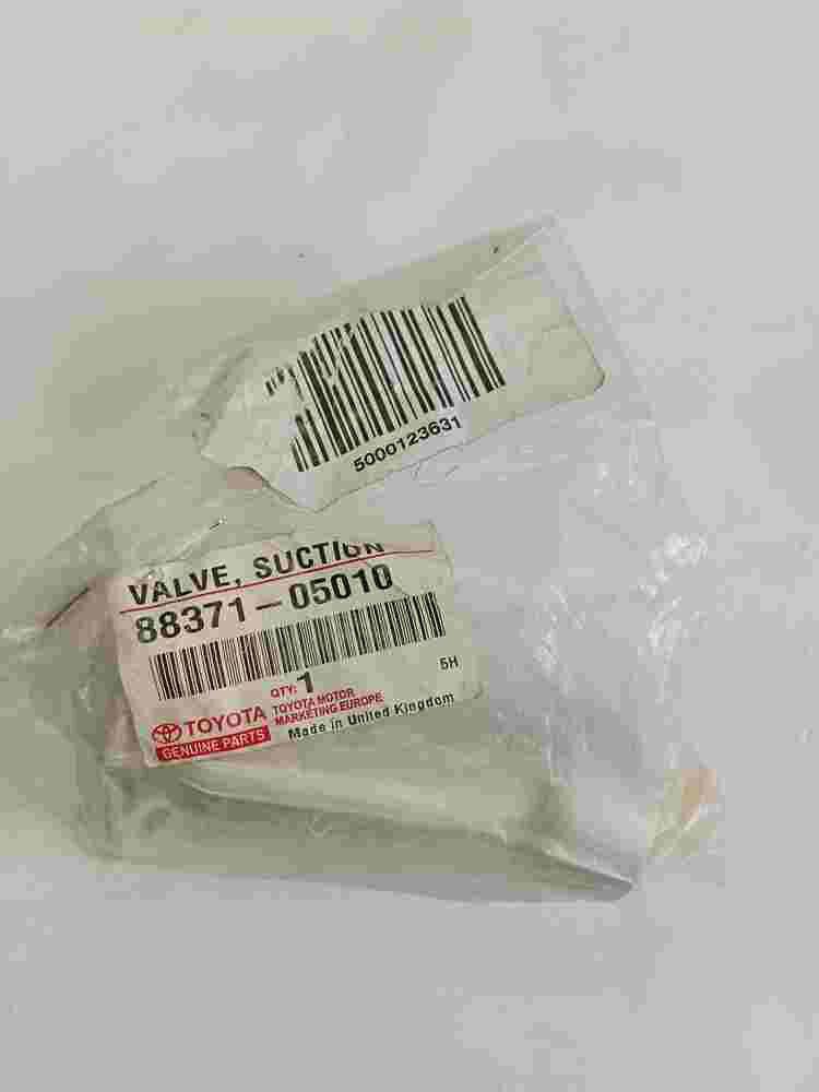 Valve Suction Service  Toyota Avensis 8837105010 88371-05010