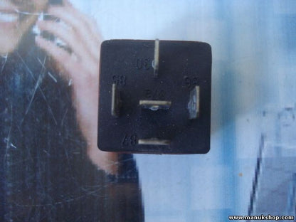 Relé Renault Clio 2 25A03612 25A 03612 G.Cartier