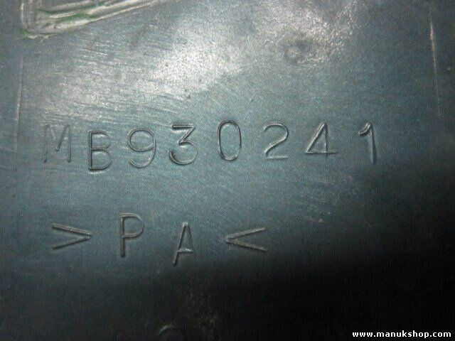 Entrada de aire frontal capó Mitsubishi Montero II Pajero Sport V2 V3 MB930241