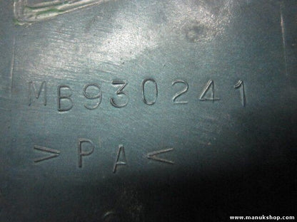 Entrada de aire frontal capó Mitsubishi Montero II Pajero Sport V2 V3 MB930241
