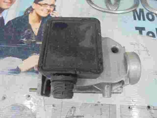 Caudalímetro  BMW E30 E36 1734651 1 734 651 1734651.9 BOSCH 0280200204