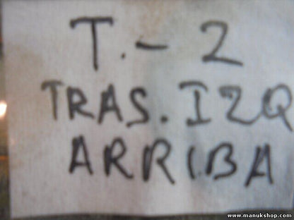 Bisagra de la puerta trasera izquierda arriba Nissan Terrano II R20 116 PS