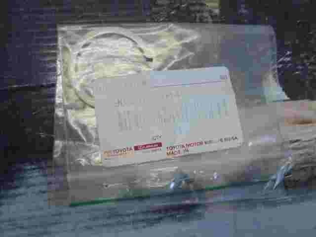 1 unidad Ring Snap  Toyota Land Cruiser LX570 Aygo 9052032014 90520-32014