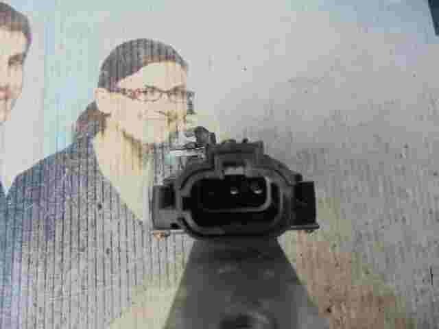 Cerradura cierre centralizado Puerta delantera izquierda Nissan 805800T000